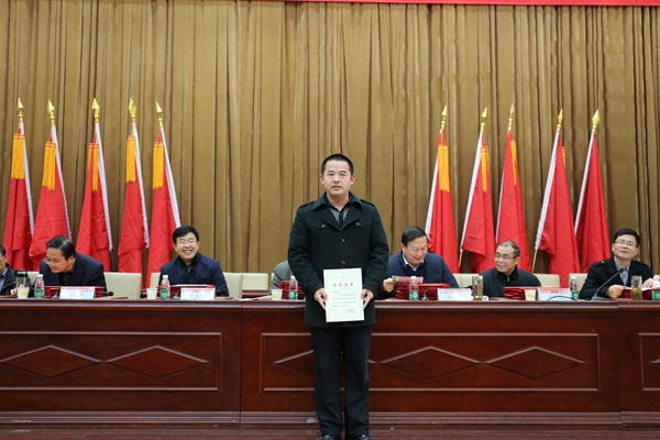 1483101672134049737.jpg 刘光辉获2016年度湖南省普通高校教学竞赛一等奖、省教学能手等5项荣誉.jpg