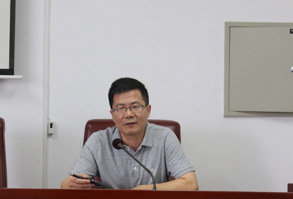 1529973506055043880.jpg 教1.jpg