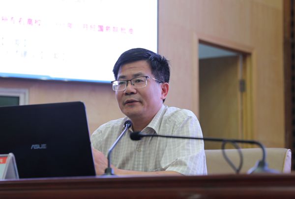 1598522896493079237.jpg 易校长_副本.jpg