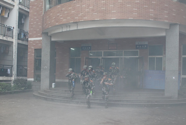 1474342736975012576.jpg IMG_1418.jpg